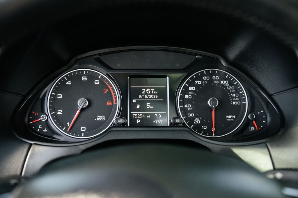2013 Audi Q5 Image 37