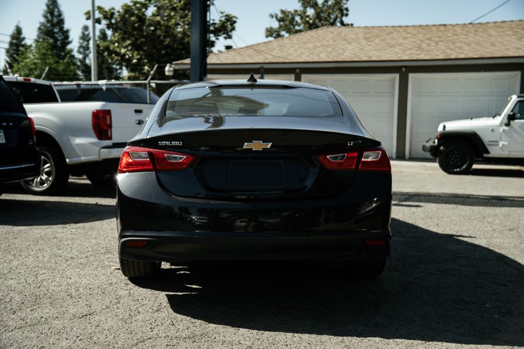 2023 Chevrolet Malibu Image 8