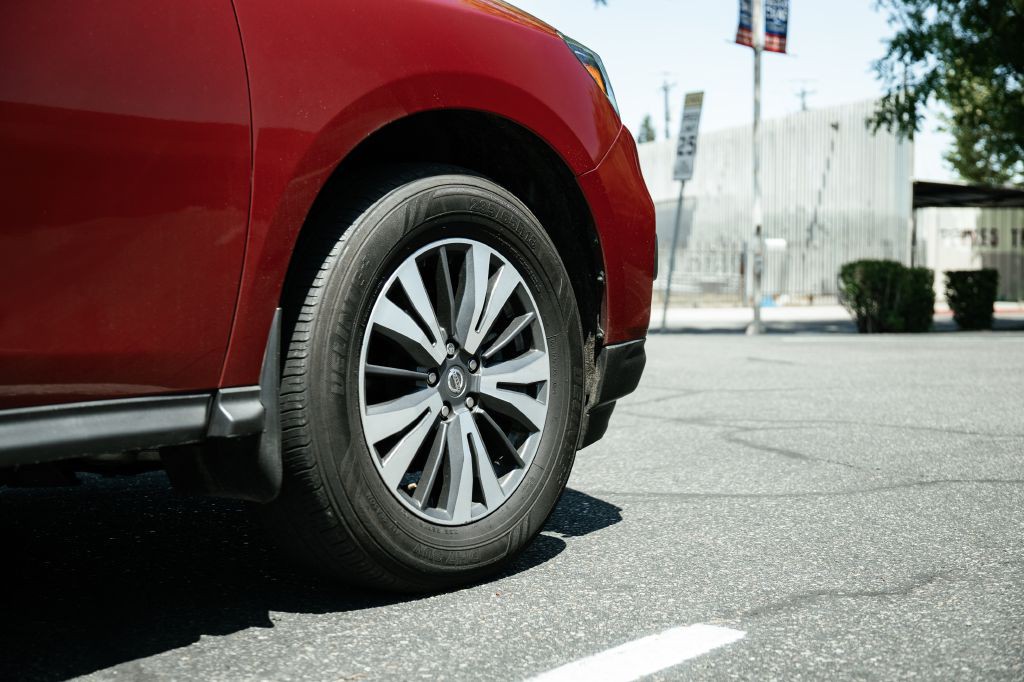 2020 Nissan Pathfinder Image 16