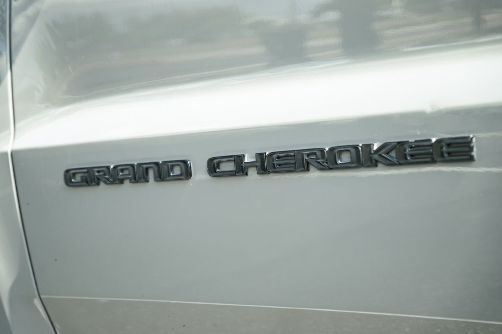2020 Jeep Grand Cherokee Image 15