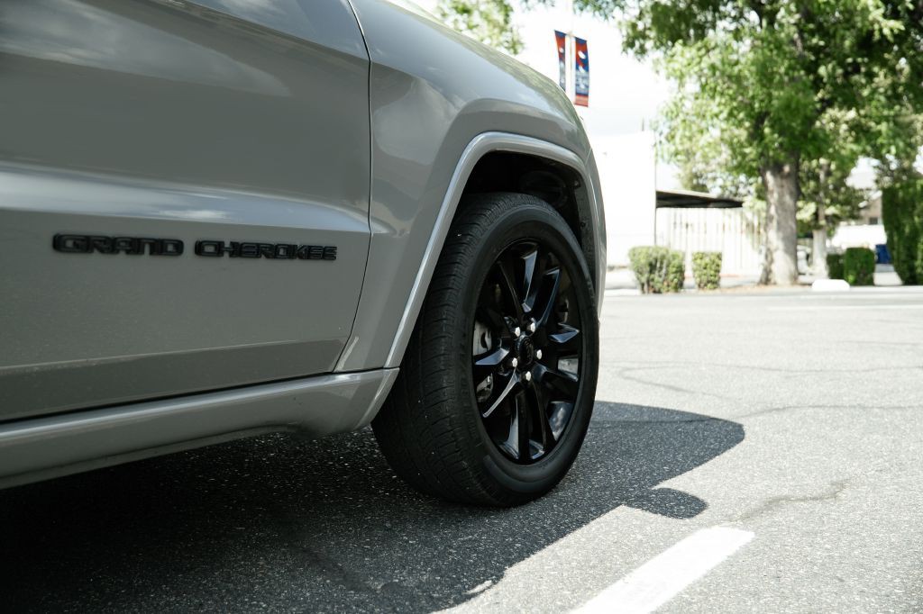 2020 Jeep Grand Cherokee Image 18