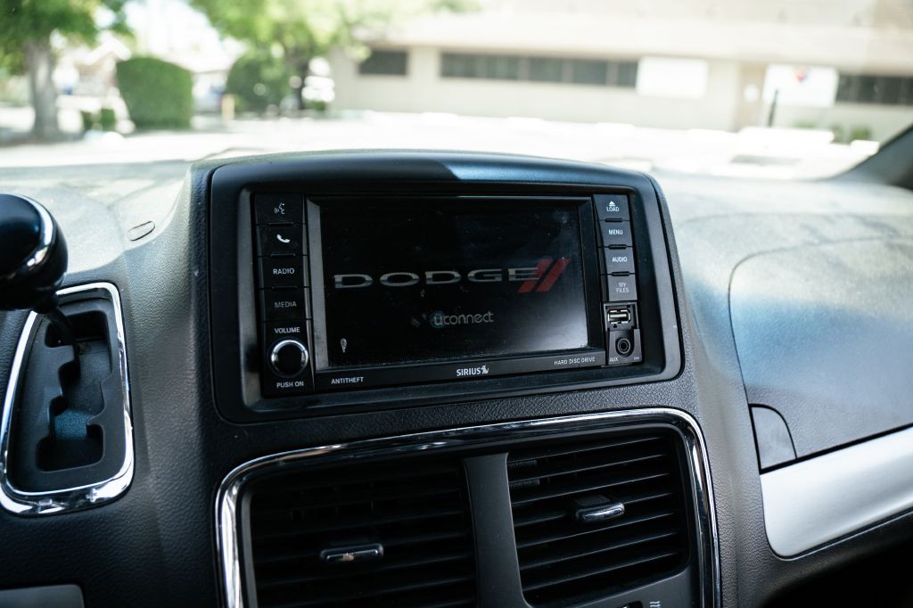 2017 Dodge Grand Caravan Image 15