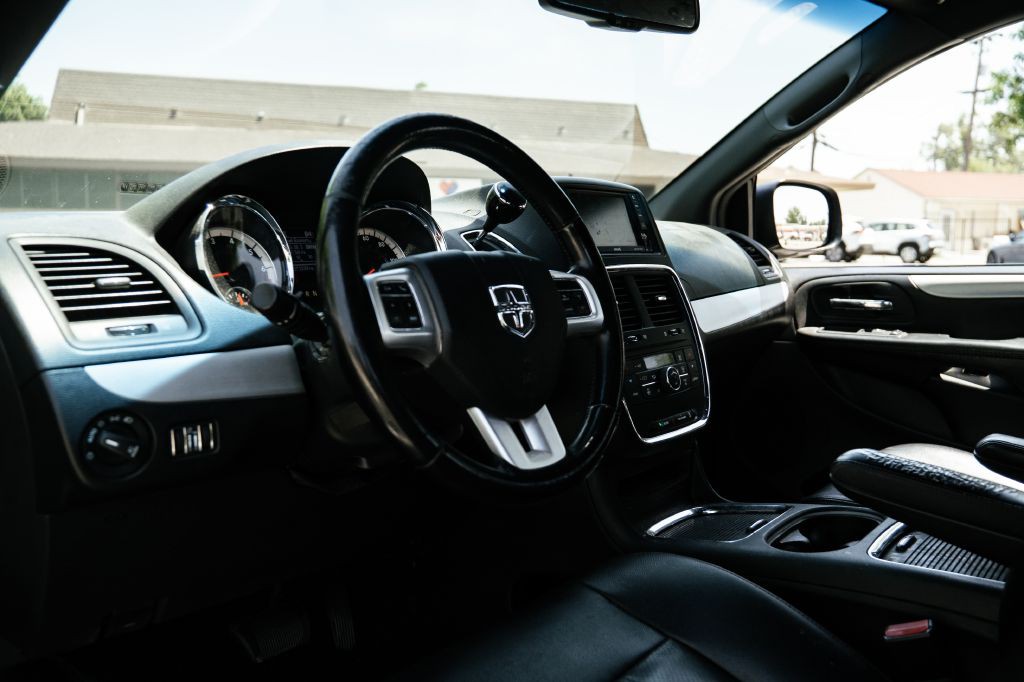 2017 Dodge Grand Caravan Image 16