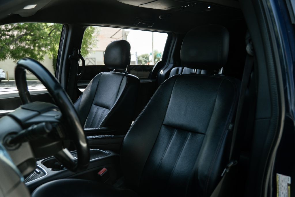 2017 Dodge Grand Caravan Image 17