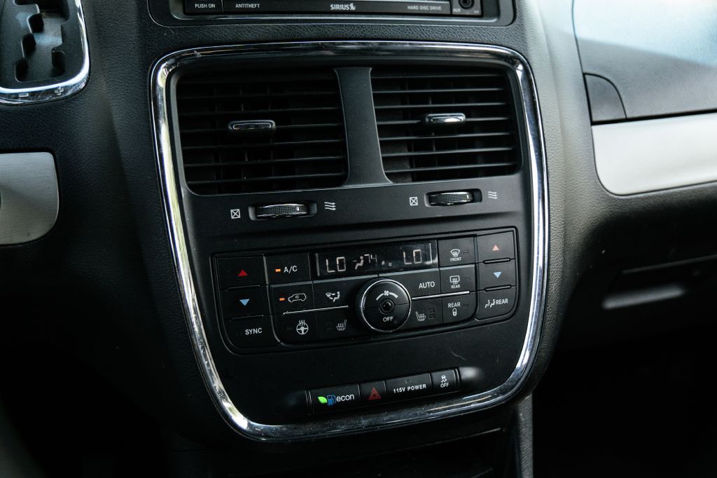 2017 Dodge Grand Caravan Image 37