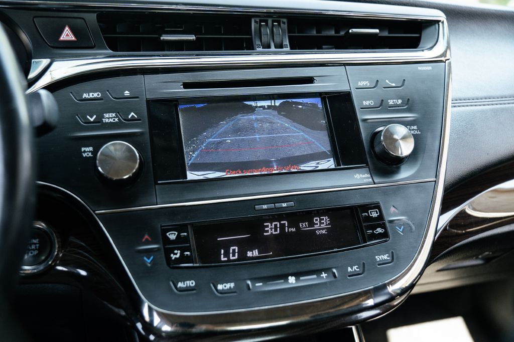 2014 Toyota Avalon Image 39