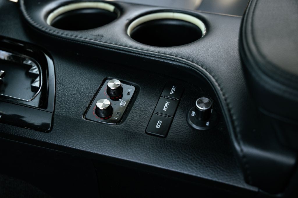 2014 Toyota Avalon Image 41