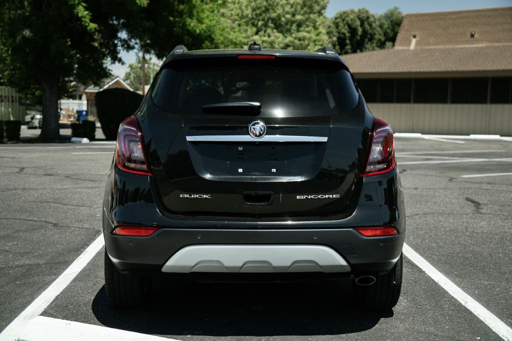 2017 Buick Enclave Image 8