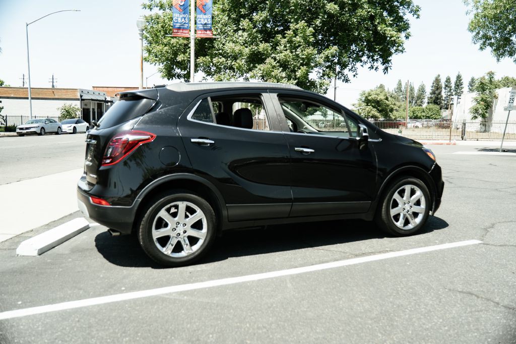2017 Buick Enclave Image 10