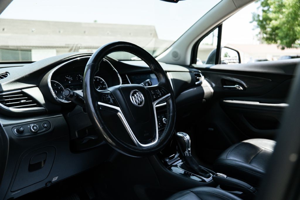 2017 Buick Enclave Image 14