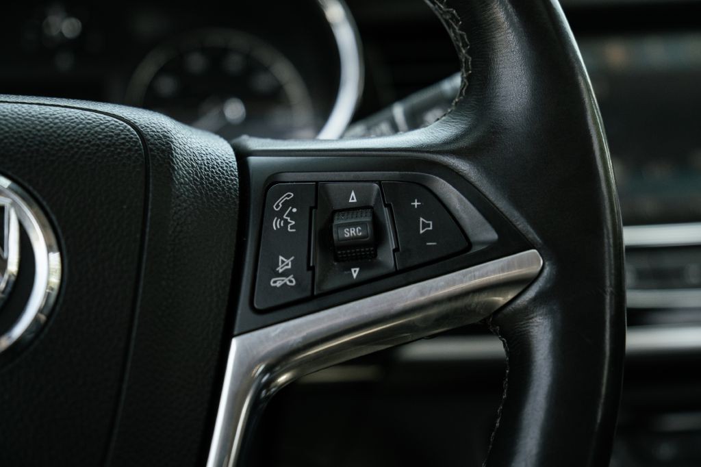 2017 Buick Enclave Image 26