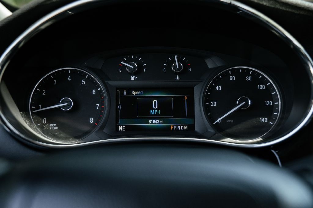 2017 Buick Enclave Image 31