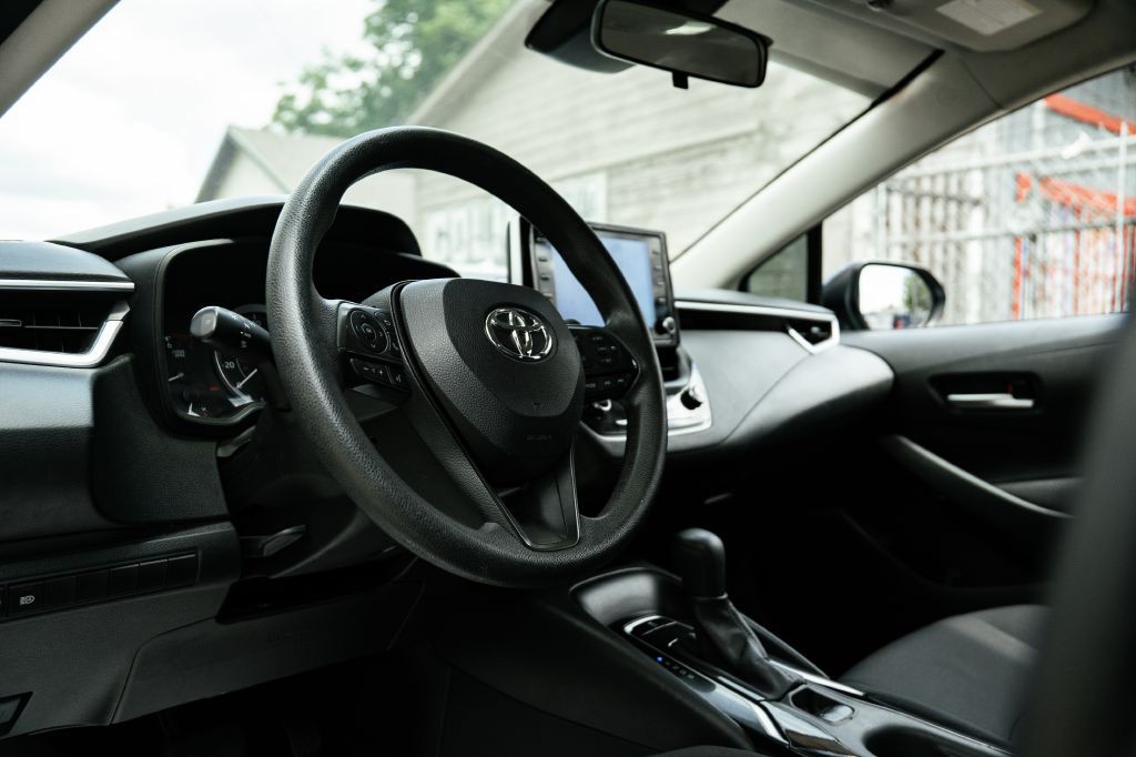 2020 Toyota Corolla Image 17