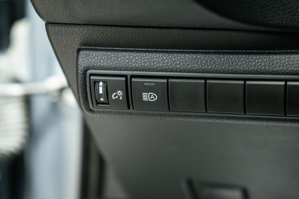 2020 Toyota Corolla Image 31