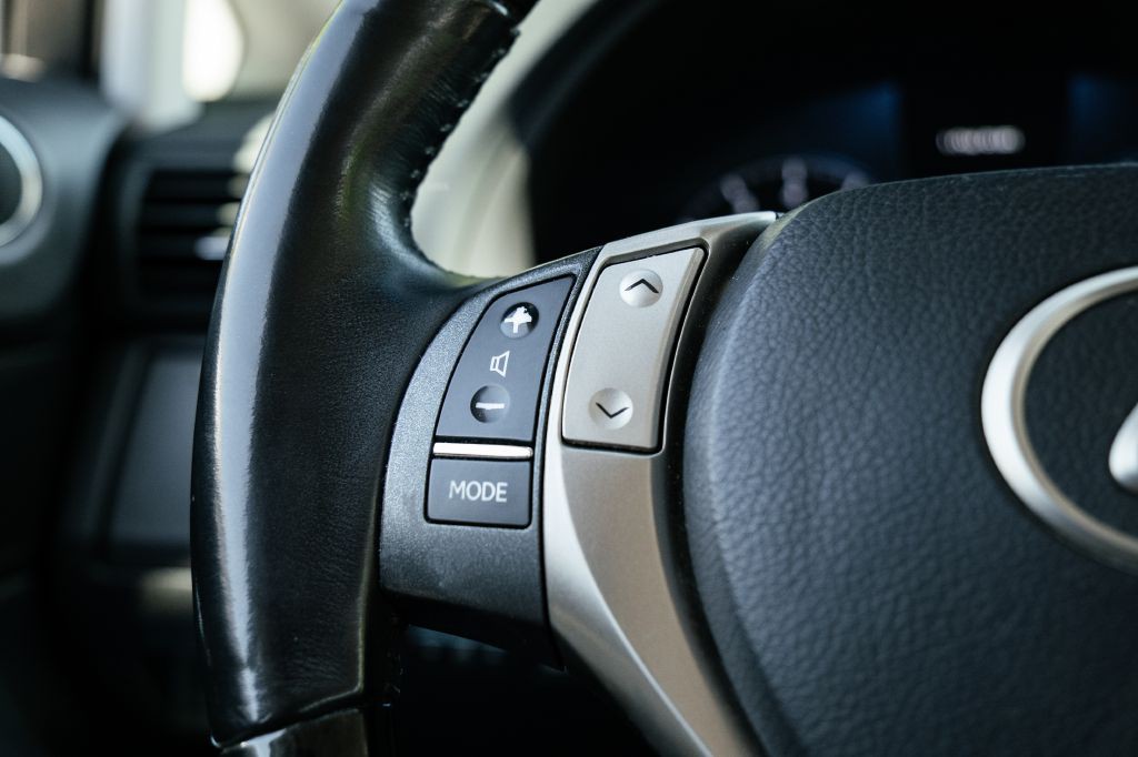 2013 Lexus RX Image 35