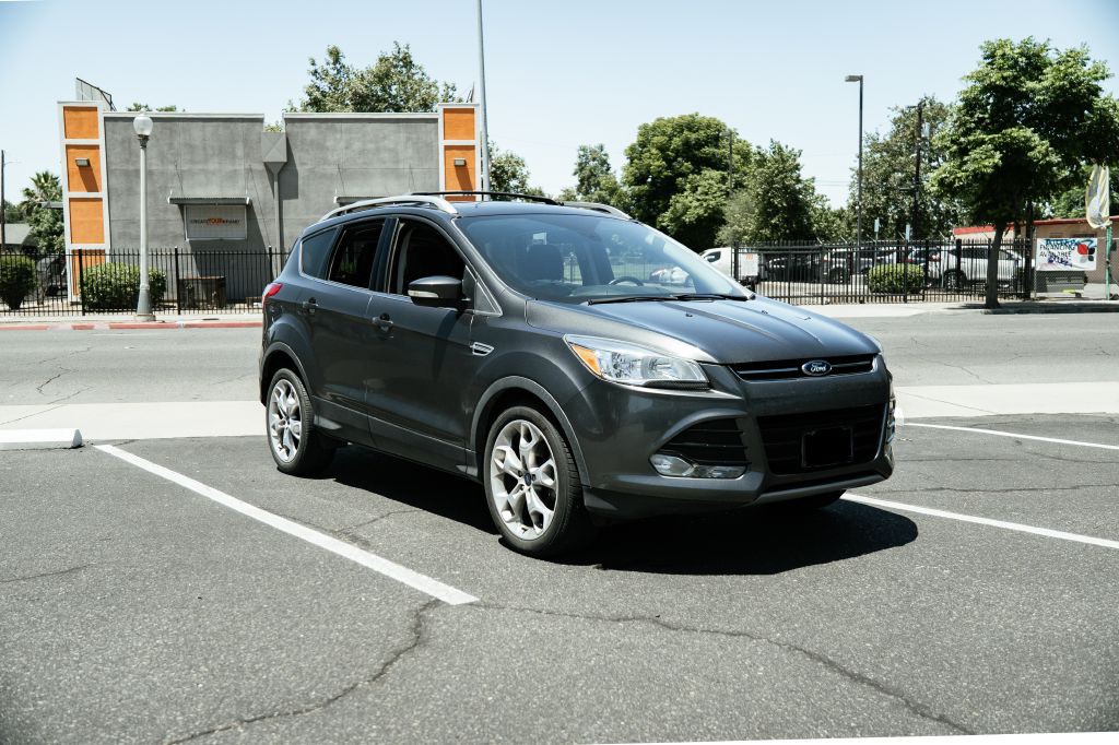 2016 Ford Escape Image 2