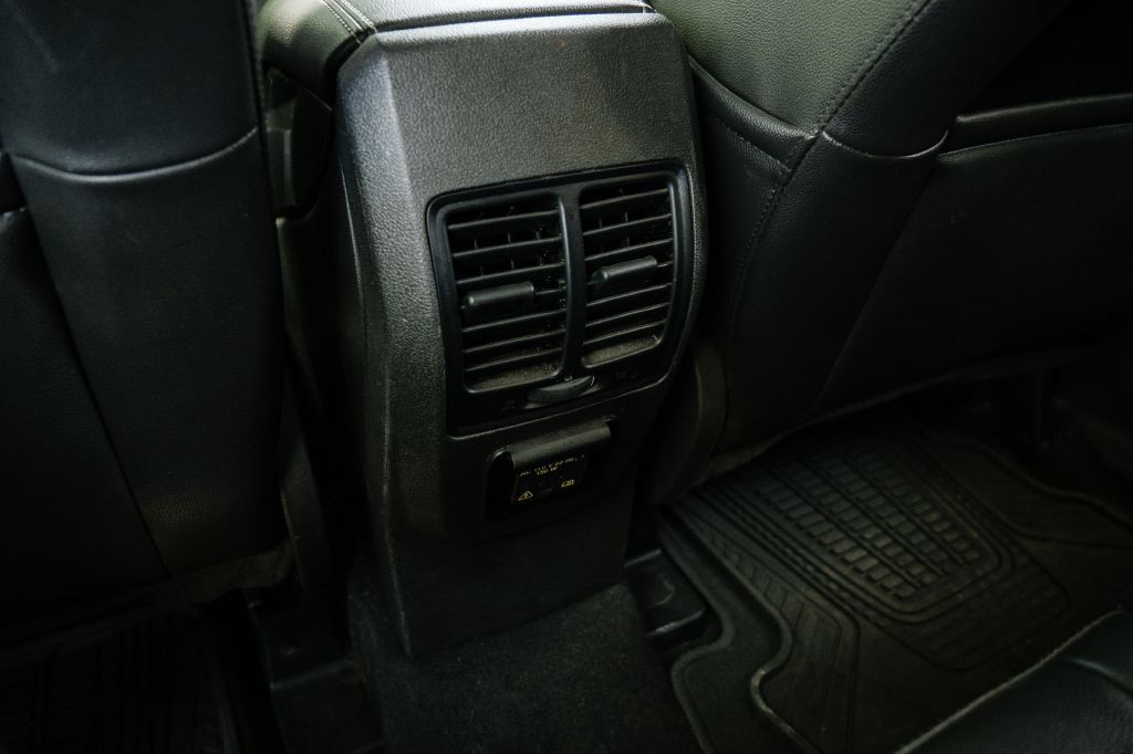 2016 Ford Escape Image 19