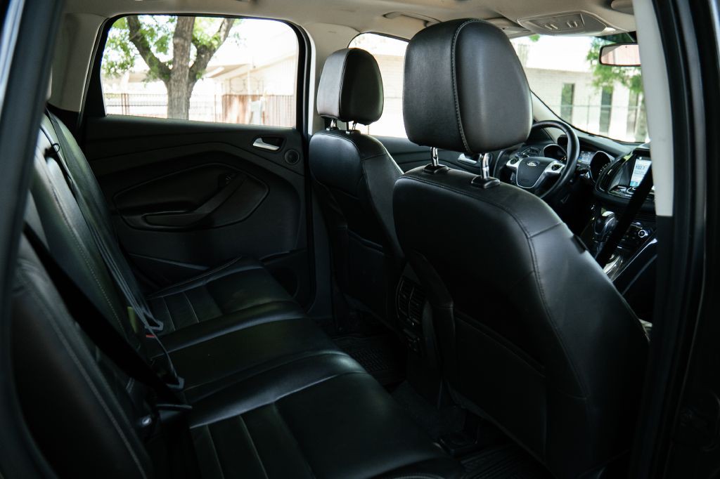 2016 Ford Escape Image 23