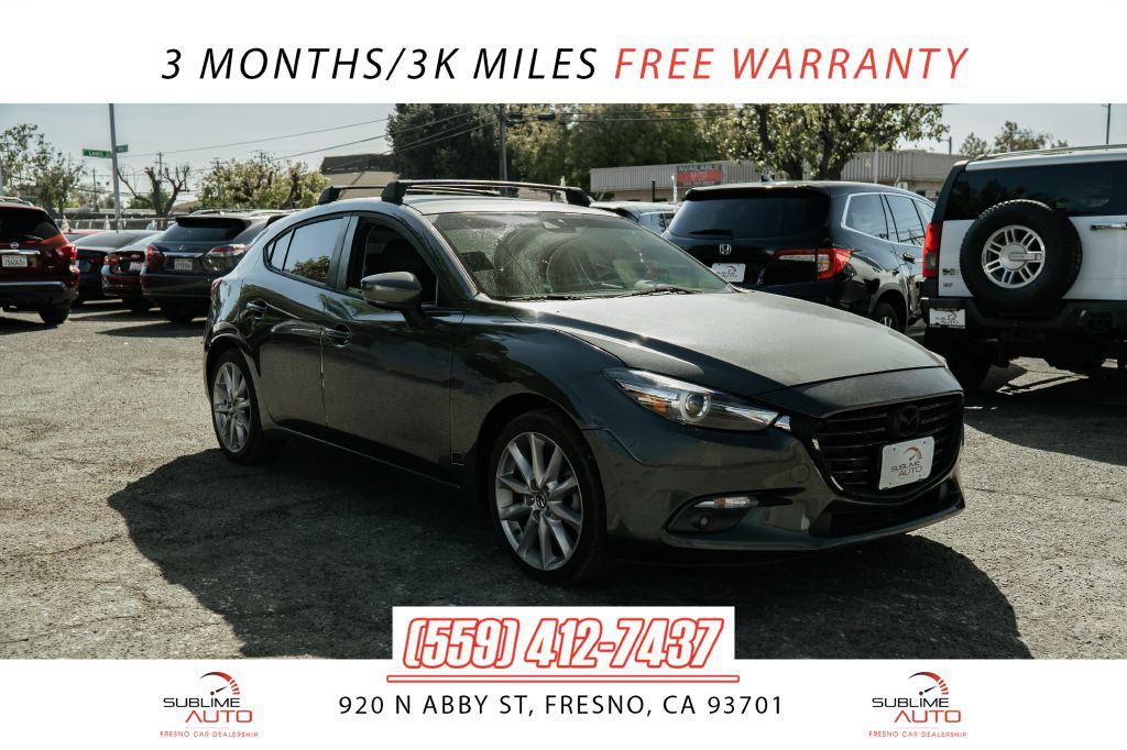 2017 Mazda Mazda3 Image 1
