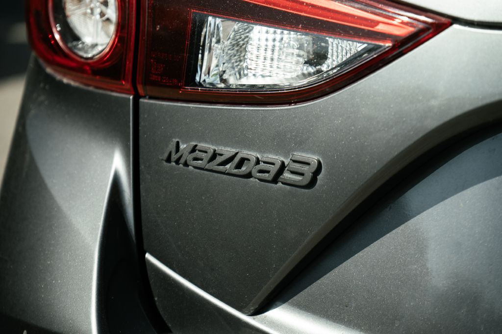 2017 Mazda Mazda3 Image 11