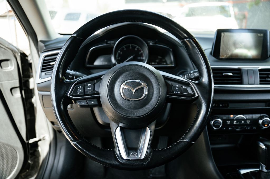2017 Mazda Mazda3 Image 24