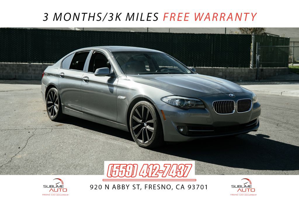 2011 BMW 5 Series Image 1