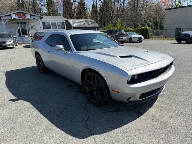 2019 Dodge Challenger Image 7
