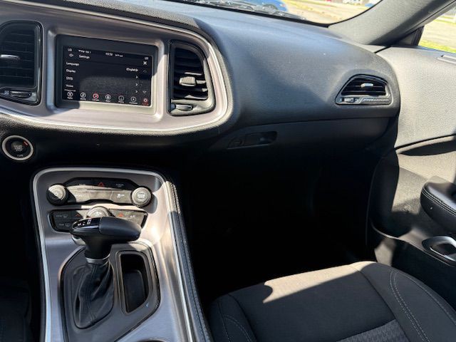 2019 Dodge Challenger Image 11