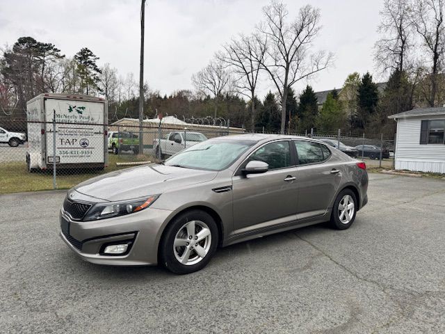 2015 Kia Optima Image 1