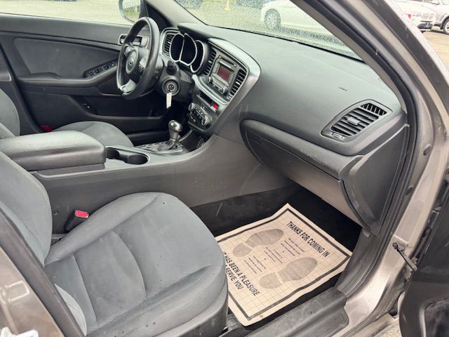 2015 Kia Optima Image 12