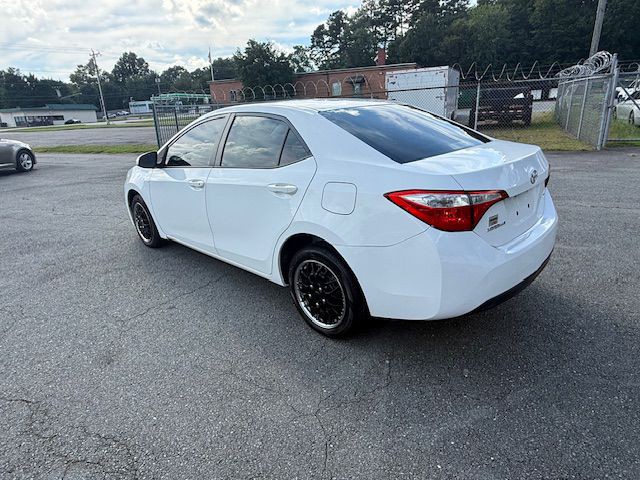 2016 Toyota Corolla Image 3