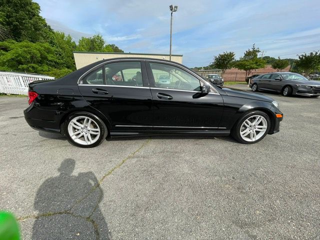 2014 Mercedes-Benz C-Class Image 4