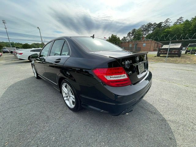 2014 Mercedes-Benz C-Class Image 7