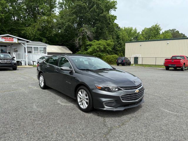2018 Chevrolet Malibu Image 3