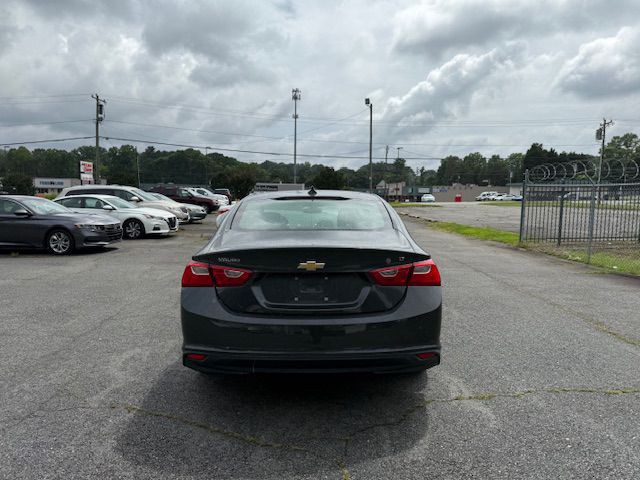 2018 Chevrolet Malibu Image 6