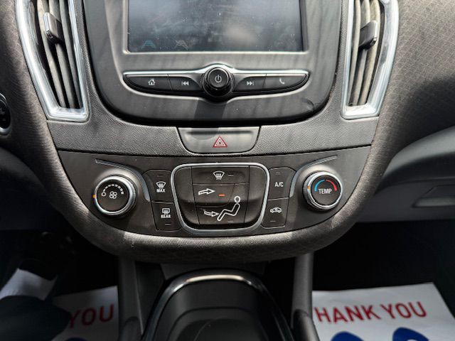 2018 Chevrolet Malibu Image 12