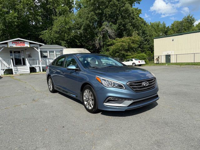 2015 Hyundai Sonata Image 3