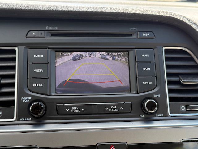 2015 Hyundai Sonata Image 16