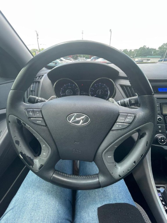 2013 Hyundai Sonata Image 13