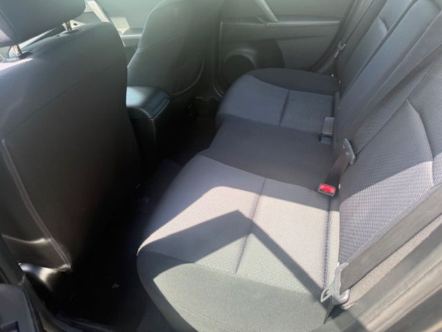 2010 Mazda Mazda3 Image 10