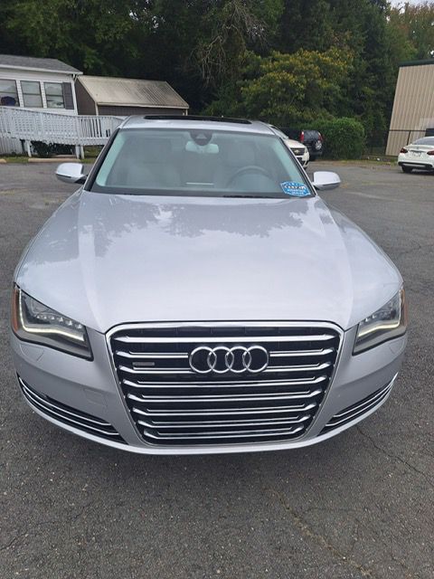 2012 Audi A8 Image 6