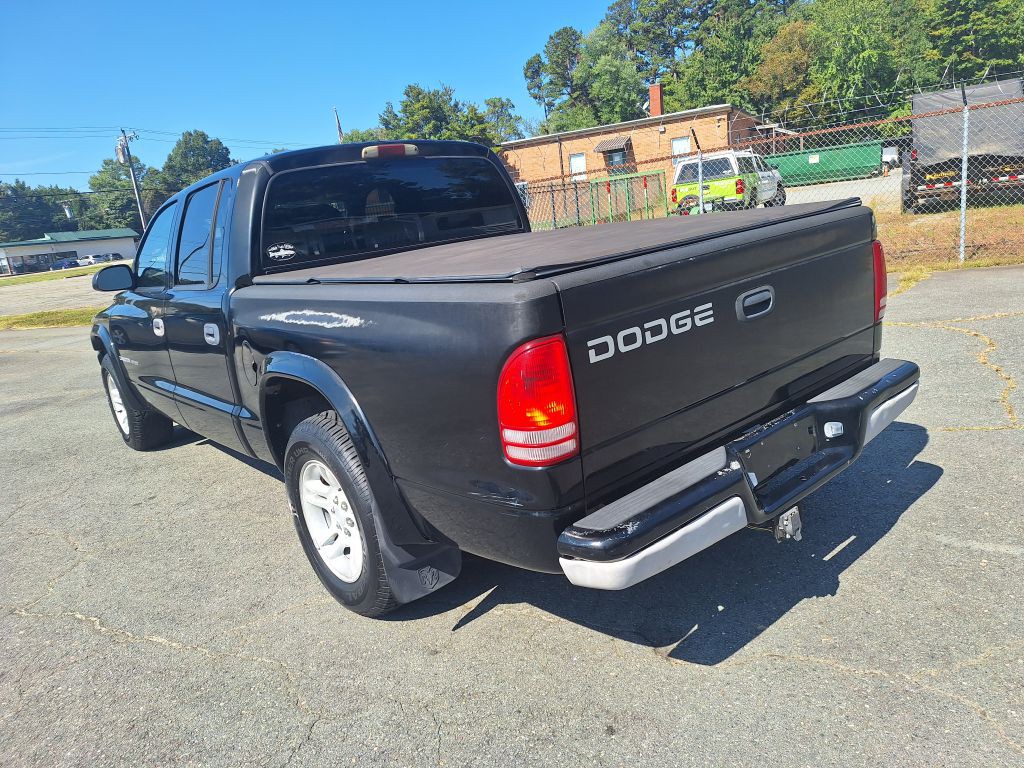 2002 Dodge Dakota Image 2
