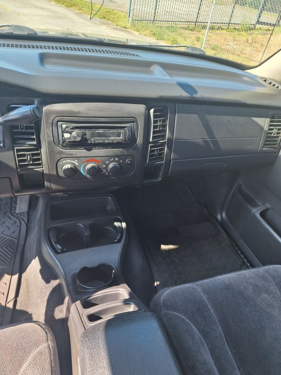 2002 Dodge Dakota Image 6
