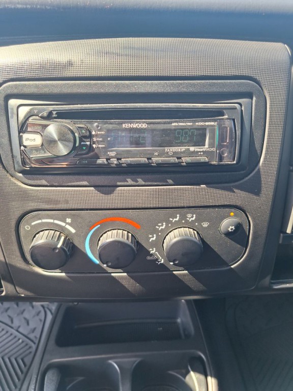 2002 Dodge Dakota Image 14