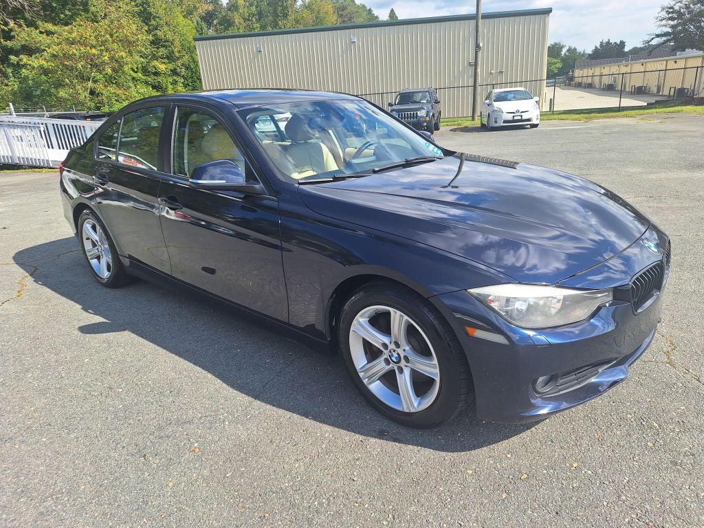 2013 BMW 3 Series Image 6