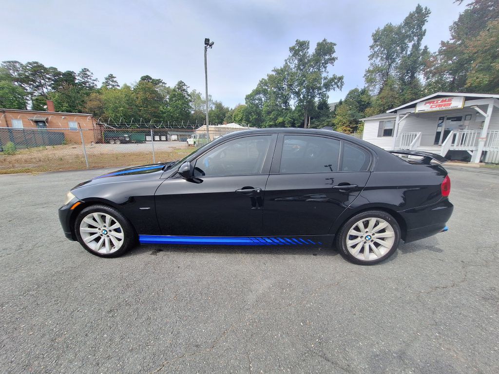 2010 BMW 3 Series Image 8