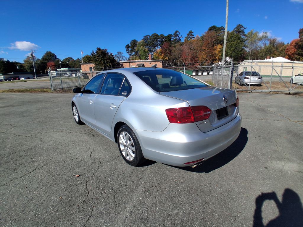 2012 Volkswagen Jetta Image 7