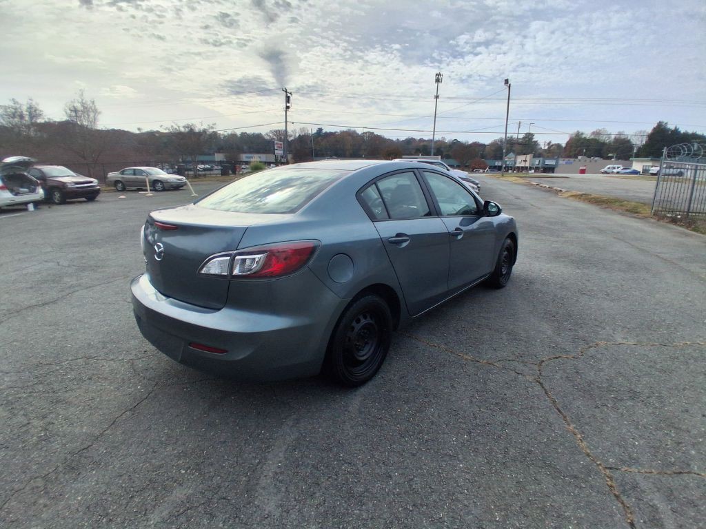 2013 Mazda Mazda3 Image 5