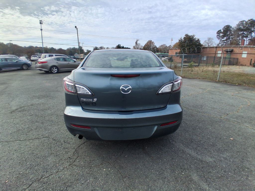 2013 Mazda Mazda3 Image 6