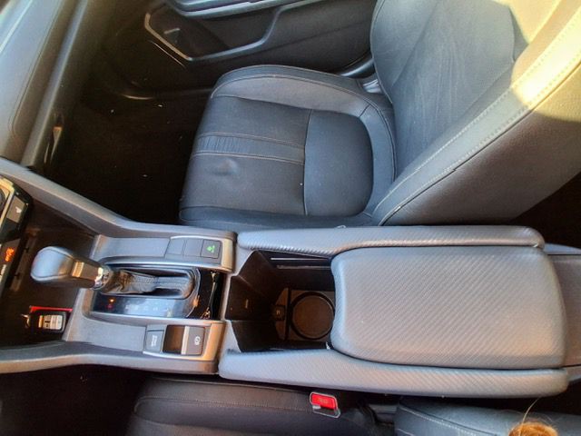 2018 Honda Civic Image 15